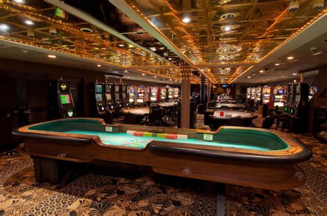 emerald casino online.